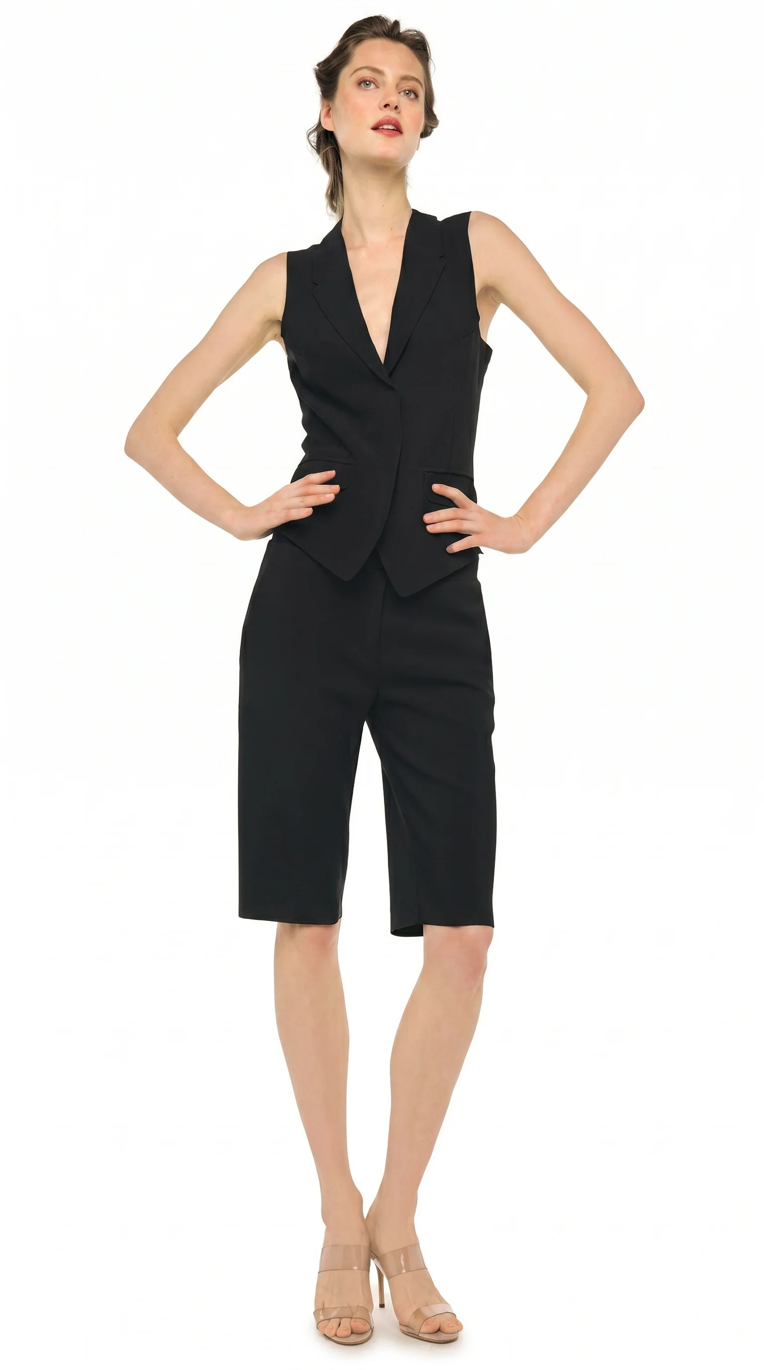 FLAT FRONT BERMUDA SHORT
