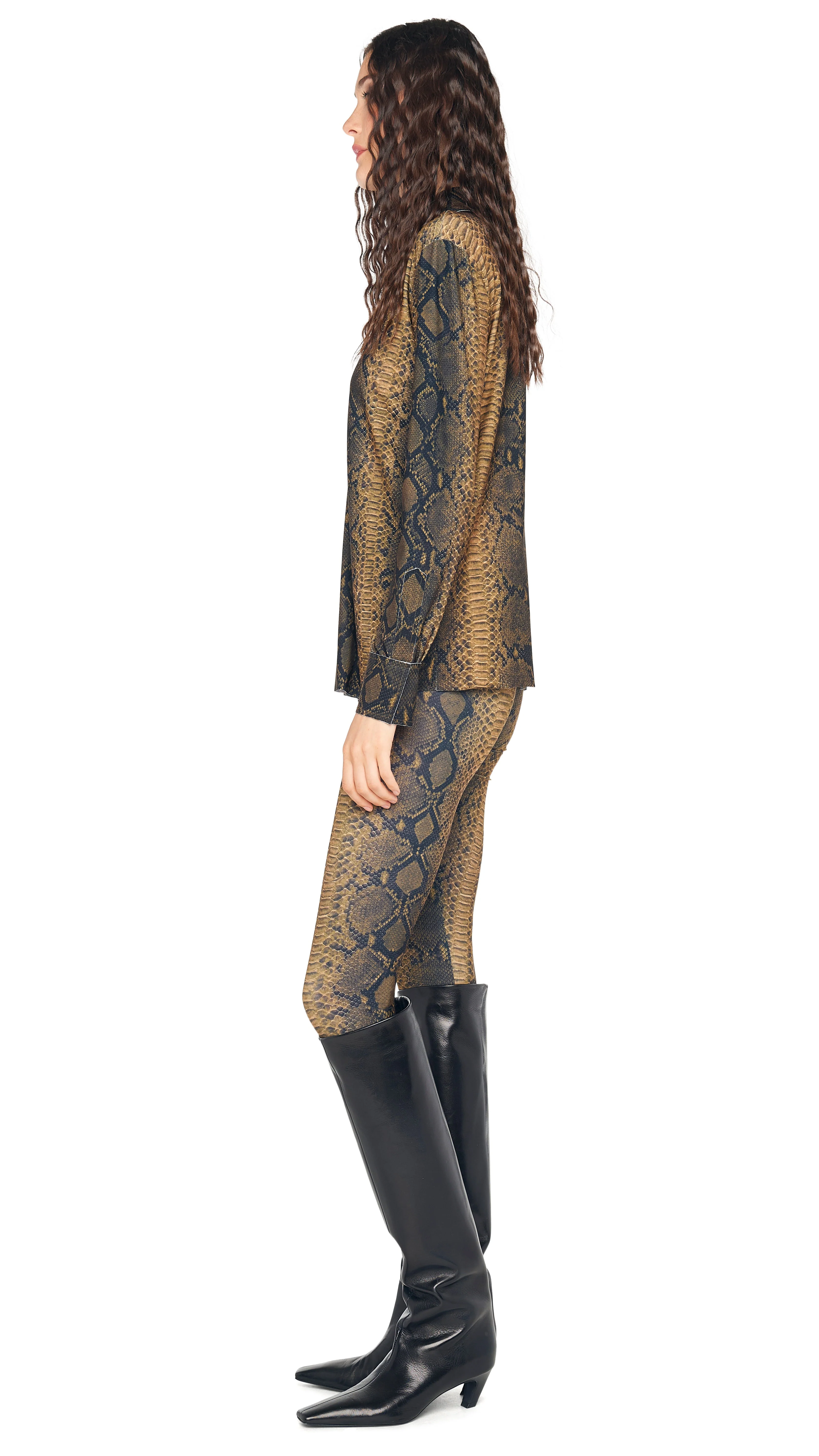 NK SHIRT W/ COLLAR STAND - Image 2