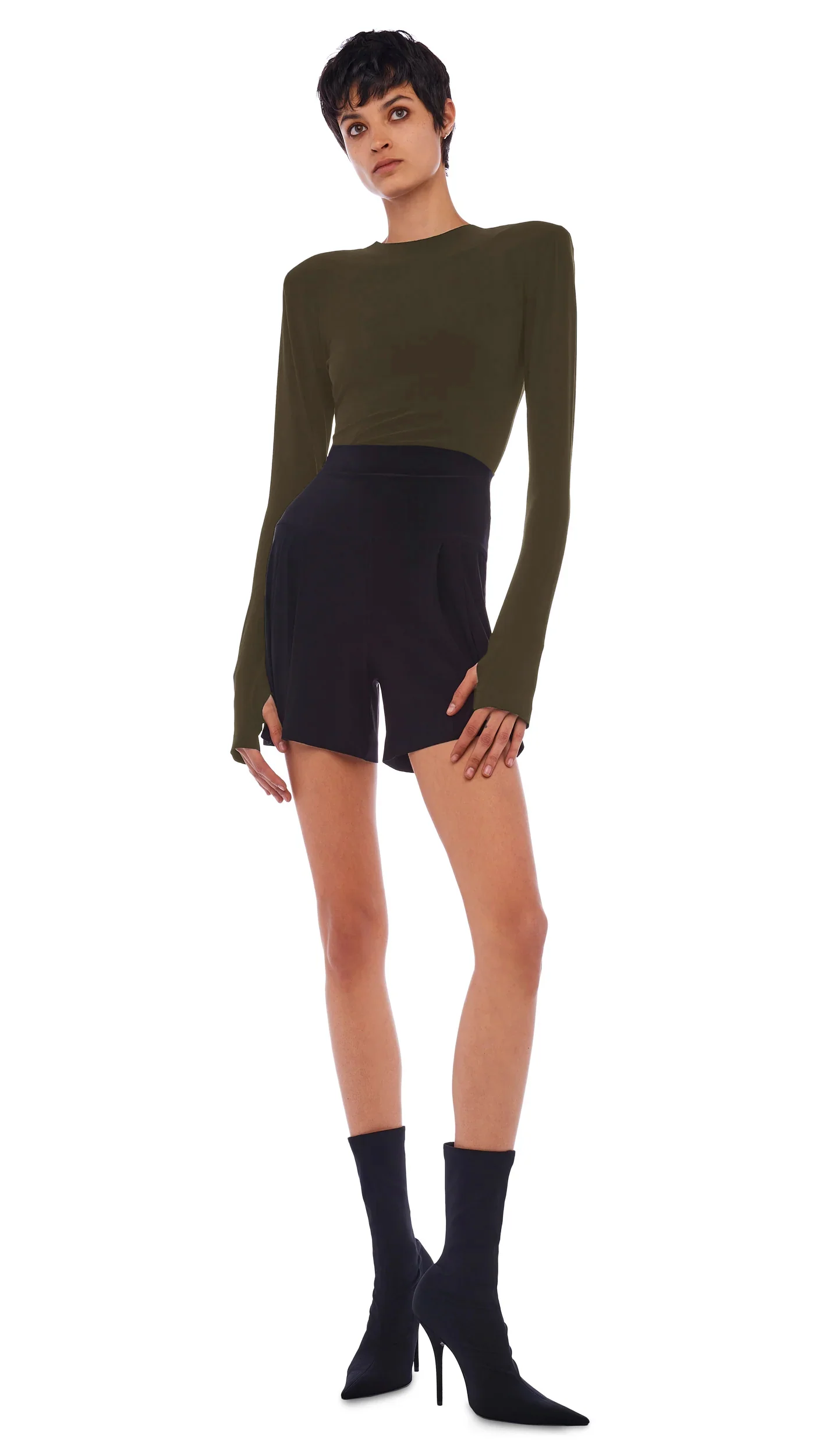 SHOULDER PAD CREW TOP